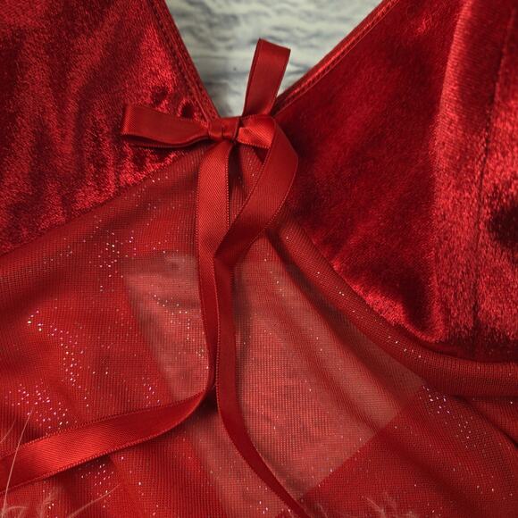 NWT Inner Secrets Mrs Claus Red Velveteen Mesh Maribou Cami size Medium Negligee - Picture 12 of 13